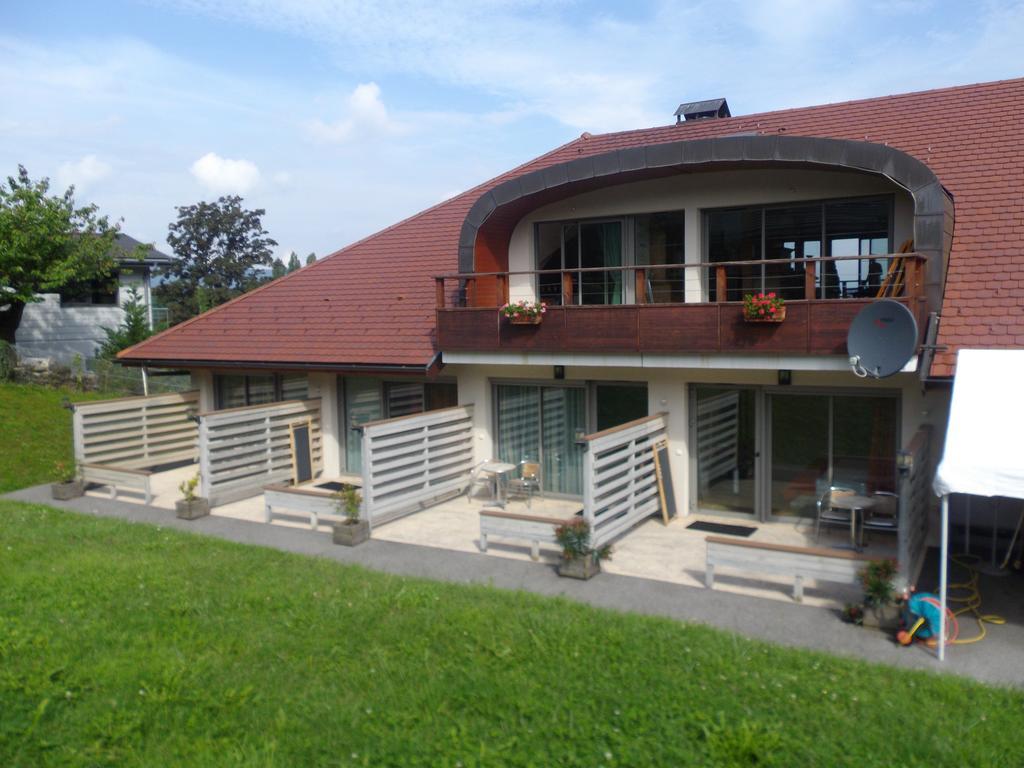 Hotel Golf Et Montagne Talloires Exteriör bild